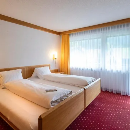 Stump's Alpenrose 4*