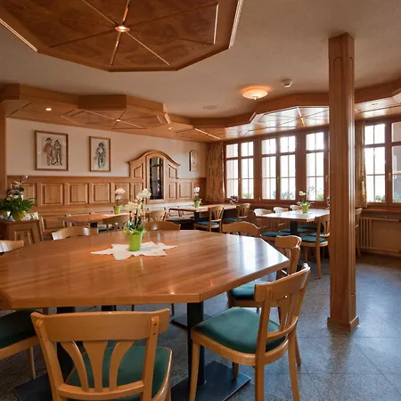 Stump's Alpenrose 4*