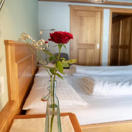 Stump's Alpenrose 4*