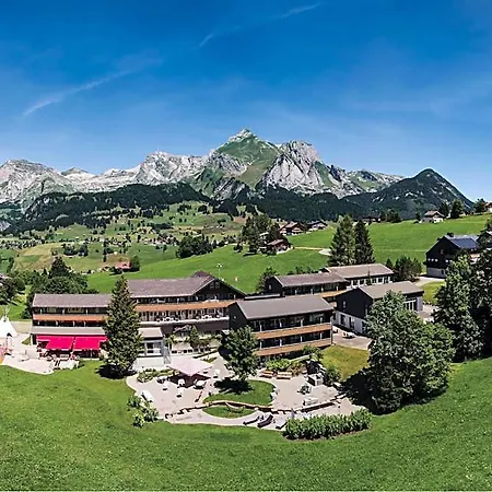 Stump's Alpenrose Wildhaus