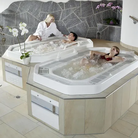 Stump's Alpenrose 4*