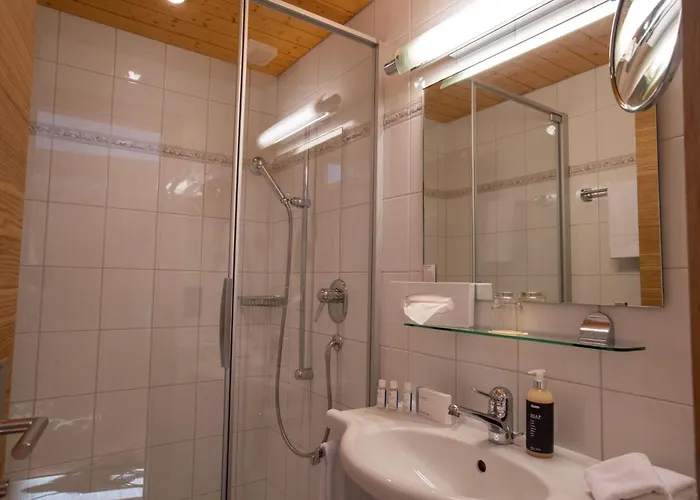 Stump's Alpenrose 4*